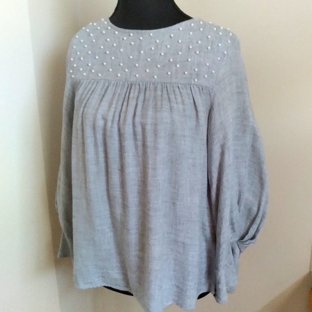Zara Basics Gray Femine Soft Girl Coquette Women's Top with Pearl Detailing XS